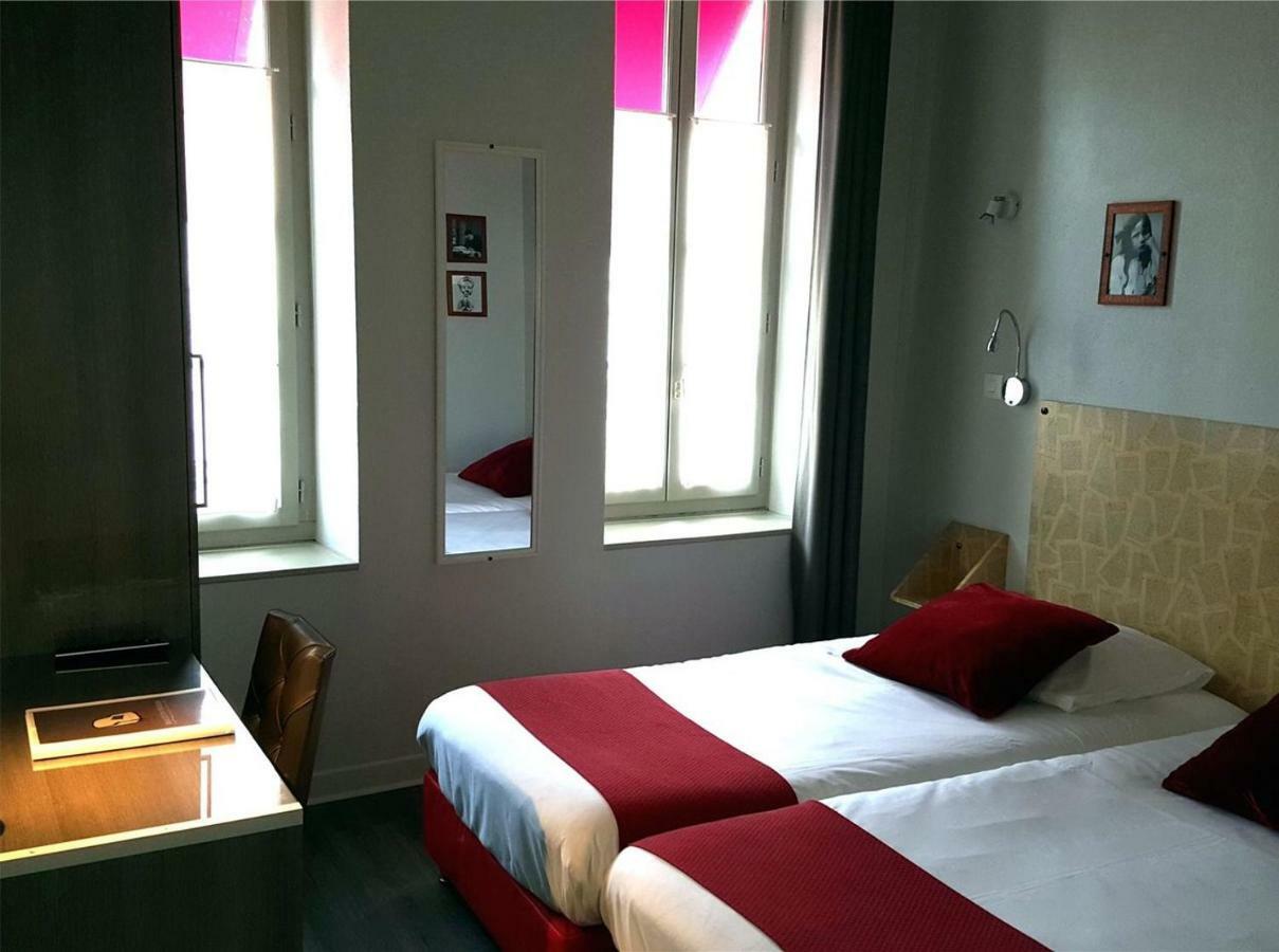 Hotel Mille Et Une Feuilles La Charité-sur-Loire Εξωτερικό φωτογραφία